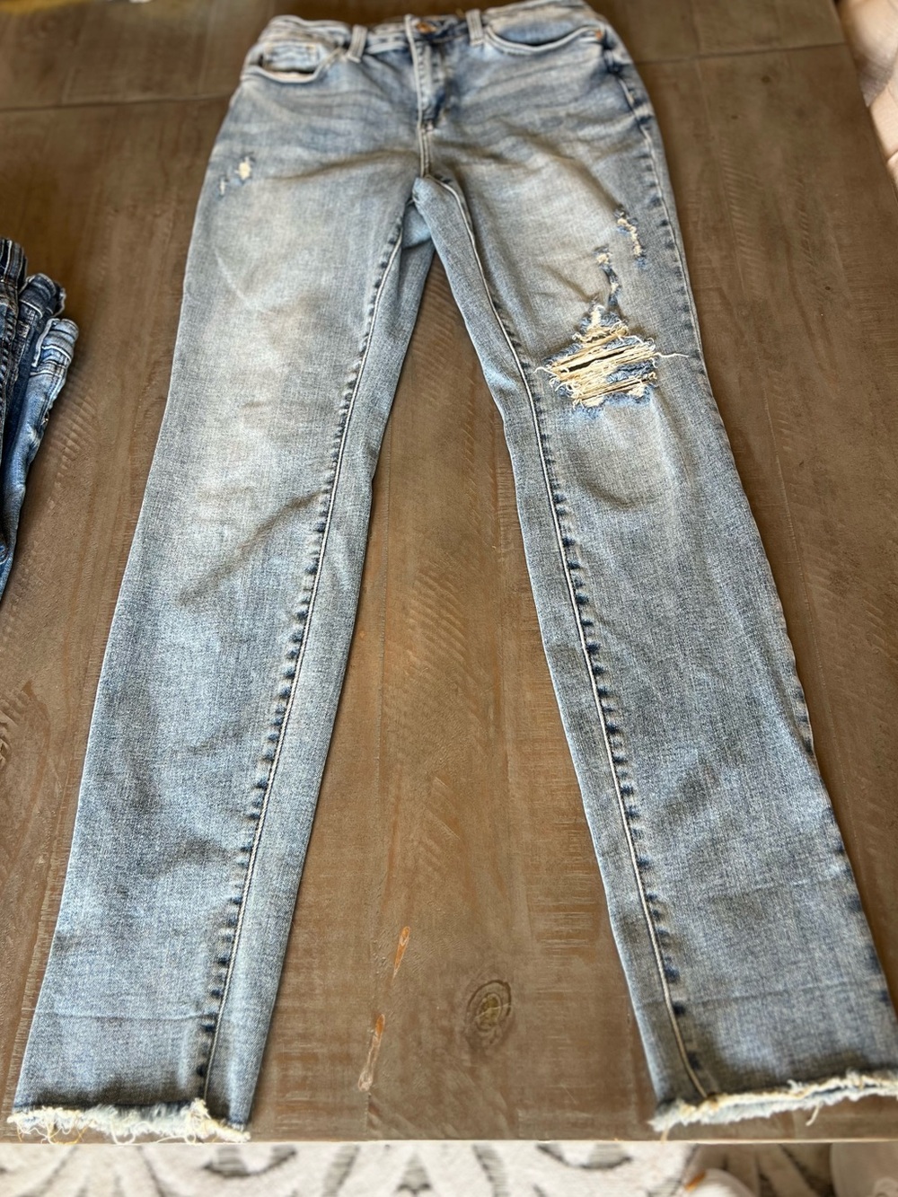 Judy Blue Mid Rise Light Blue Distressed Boyfriend  Straight Leg Jeans